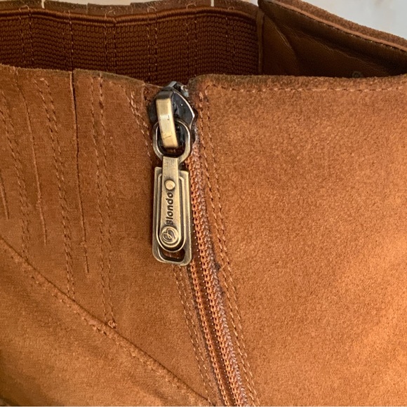 Blondo Noa Suede Weatherproof Ankle Booties Size 10 M - Picture 12 of 16